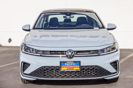 Gray 2026 Volkswagen Jetta 1.5T SE