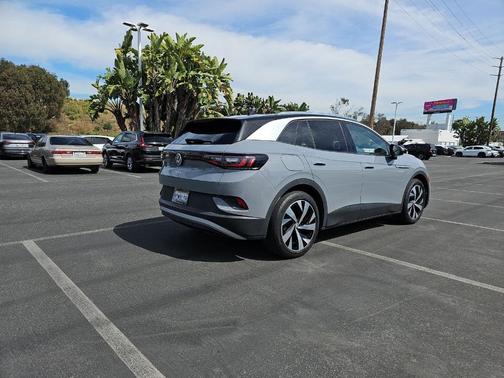 2022 Volkswagen ID.4 Pro S