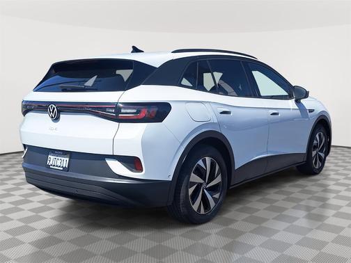 2023 Volkswagen ID.4 Pro