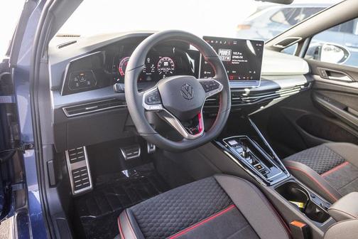 2026 Volkswagen Golf GTI 2.0T SE