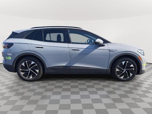 2022 Volkswagen ID.4 Pro