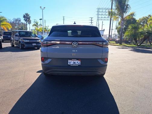 2022 Volkswagen ID.4 Pro