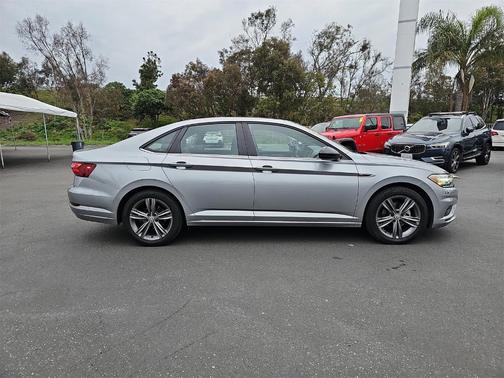 2021 Volkswagen Jetta 1.4T R-Line