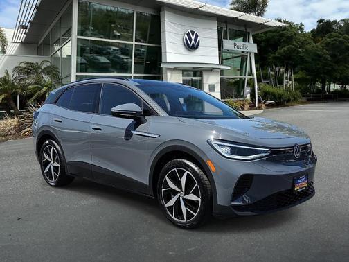 Pure Gray 2023 Volkswagen ID.4 S