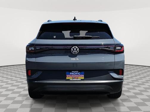 Pure Gray 2023 Volkswagen ID.4 S