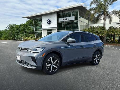 Pure Gray 2023 Volkswagen ID.4 S