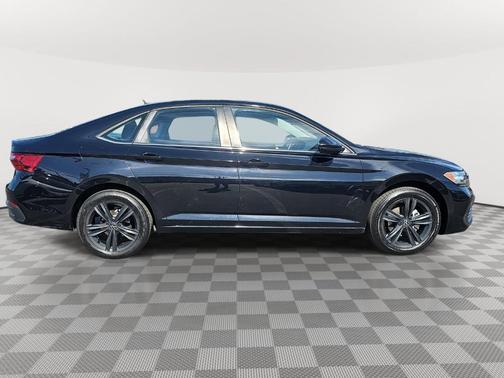 2022 Volkswagen Jetta 1.5T SE