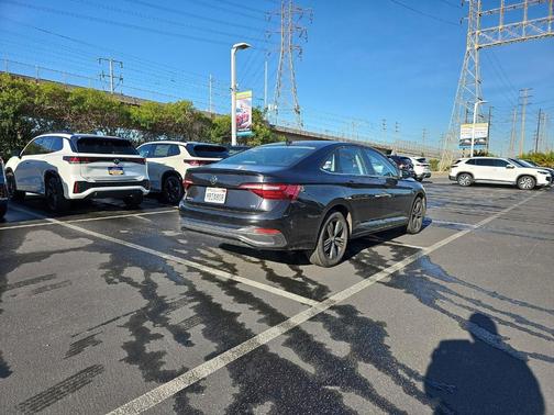 2022 Volkswagen Jetta 1.5T SE