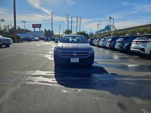 2022 Volkswagen Jetta 1.5T SE