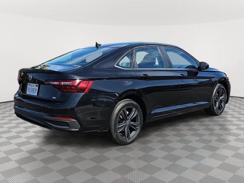 2022 Volkswagen Jetta 1.5T SE