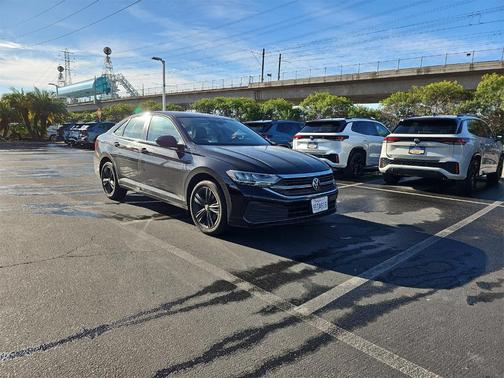 2022 Volkswagen Jetta 1.5T SE