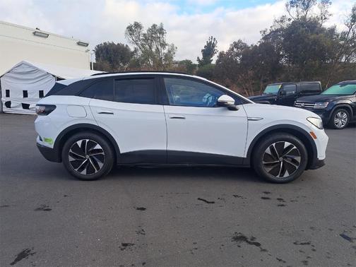 2022 Volkswagen ID.4 Pro