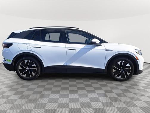 2022 Volkswagen ID.4 Pro
