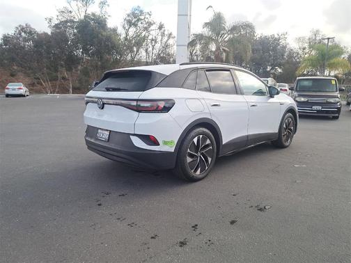 2022 Volkswagen ID.4 Pro