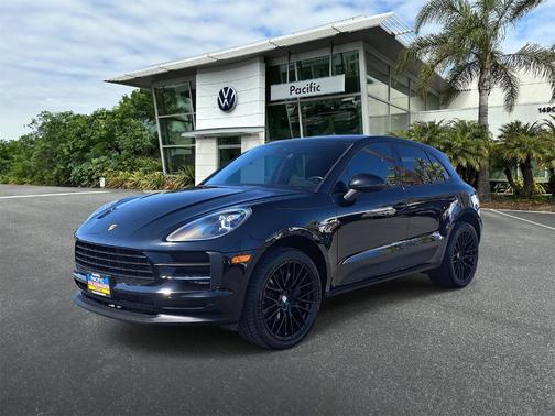 2021 Porsche Macan Base