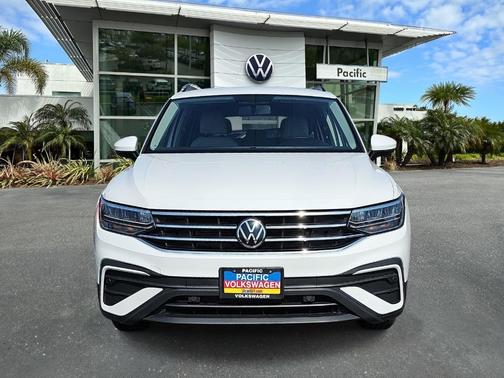 Pure White 2022 Volkswagen Tiguan 2.0T S