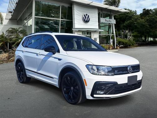 2021 Volkswagen Tiguan 2.0T SE R-Line Black