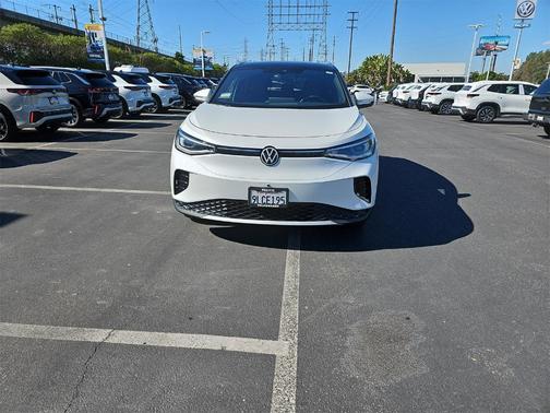 2023 Volkswagen ID.4 Pro S Plus