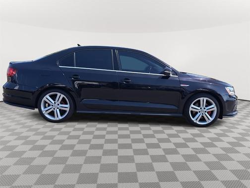 2017 Volkswagen Jetta GLI
