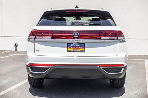 2025 Volkswagen Atlas Cross Sport 2.0T SE