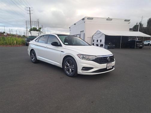2020 Volkswagen Jetta 1.4T R-Line