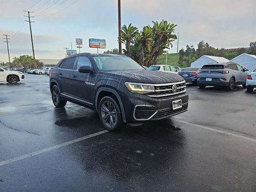 2021 Volkswagen Atlas Cross Sport 3.6L V6 SE w/Technology R-Line