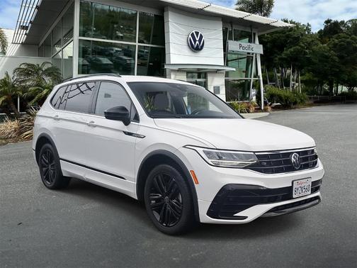 2022 Volkswagen Tiguan 2.0T SE R-Line Black