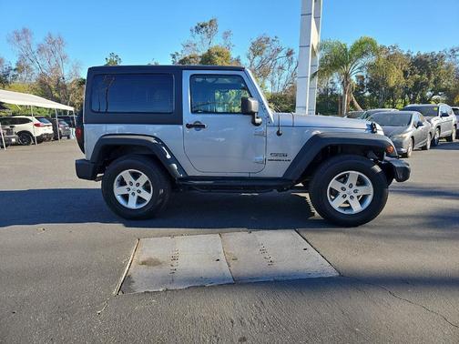 2013 Jeep Wrangler Sport