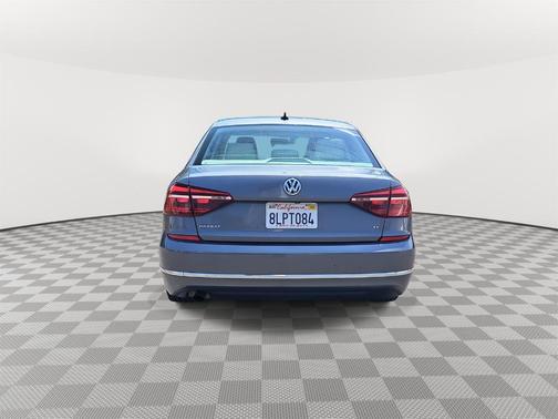 2019 Volkswagen Passat 2.0T Wolfsburg