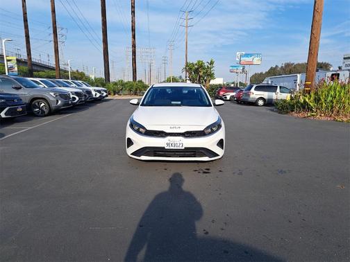 2023 Kia Forte LXS