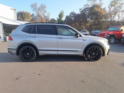 2021 Volkswagen Tiguan 2.0T SE R-Line Black
