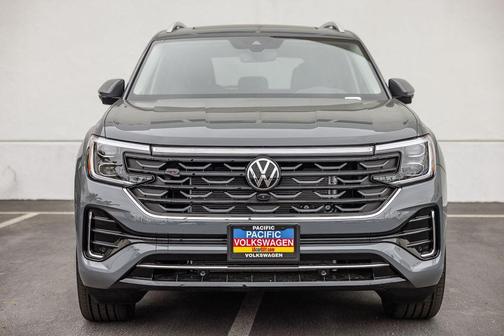 Pure Gray 2026 Volkswagen Atlas 2.0T SEL Premium R-Line