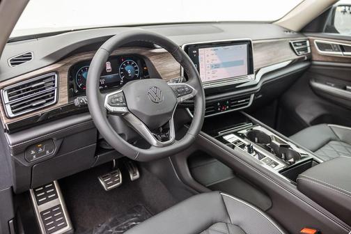 Pure Gray 2026 Volkswagen Atlas 2.0T SEL Premium R-Line