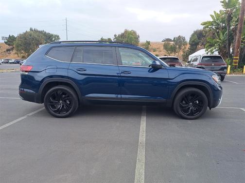 2022 Volkswagen Atlas 3.6L SE w/Technology