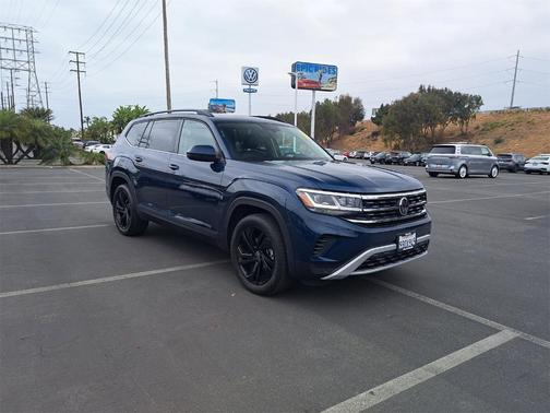 2022 Volkswagen Atlas 3.6L SE w/Technology