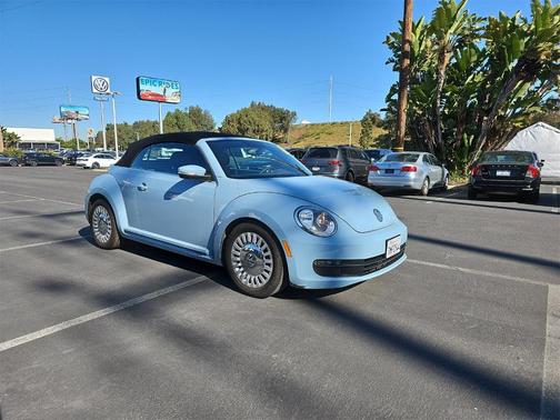 2015 Volkswagen Beetle Auto 1.8T