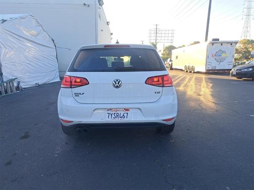 2017 Volkswagen Golf TSI SEL 4-Door