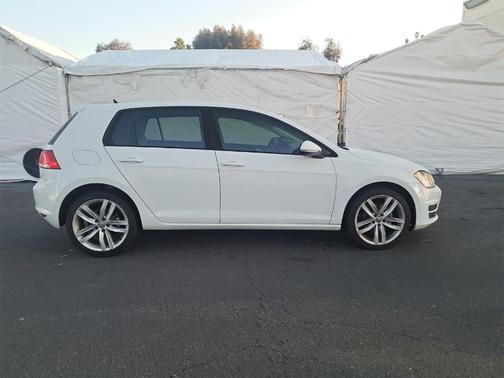 2017 Volkswagen Golf TSI SEL 4-Door