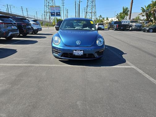 2017 Volkswagen Beetle 1.8T S