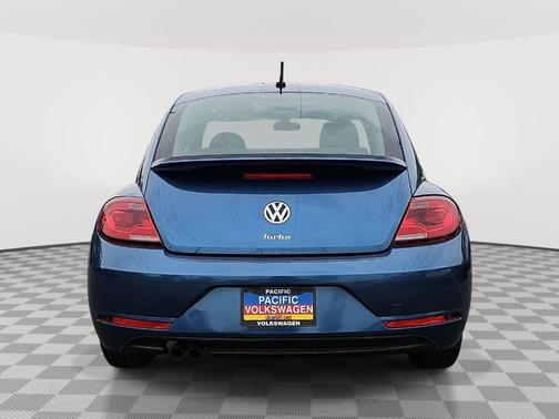 Silk Blue Metallic 2017 Volkswagen Beetle 1.8T S