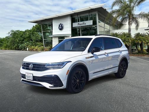2022 Volkswagen Tiguan 2.0T SE R-Line Black