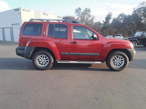 2015 Nissan Xterra S