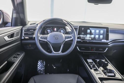 Pure Gray 2026 Volkswagen Atlas Cross Sport 2.0T SEL