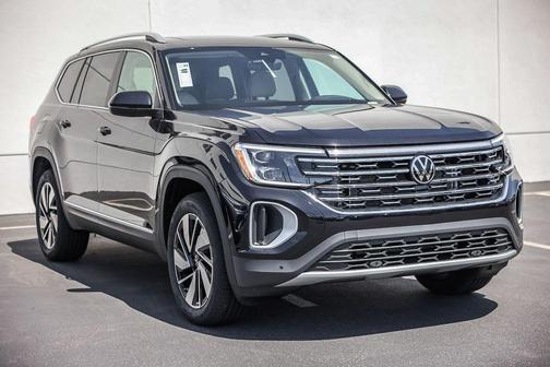 Deep Black 2026 Volkswagen Atlas 2.0T SEL