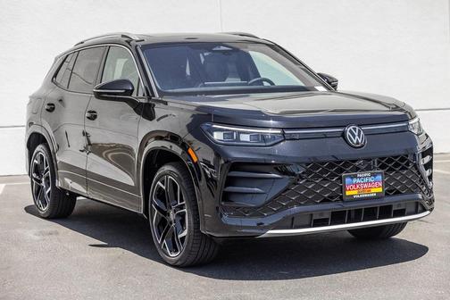 2025 Volkswagen Tiguan 2.0T SEL R-Line