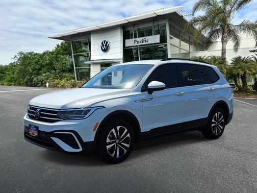 Pure White 2024 Volkswagen Tiguan 2.0T S