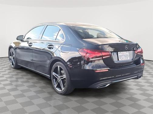 2022 Mercedes-Benz A-Class A 220