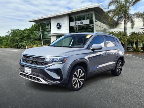 2023 Volkswagen Taos 1.5T SE