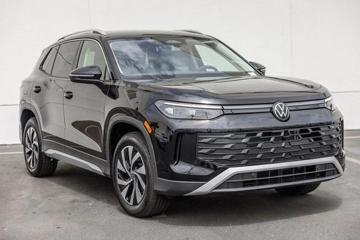 2025 Volkswagen Tiguan 2.0T S