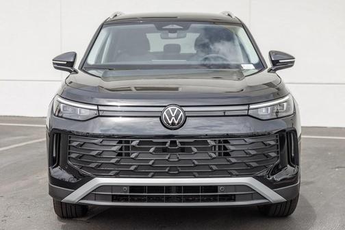 2025 Volkswagen Tiguan 2.0T S
